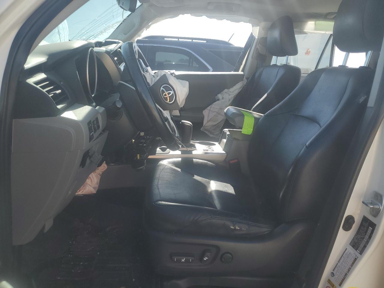 2011 Toyota 4Runner Sr5 - Image 7