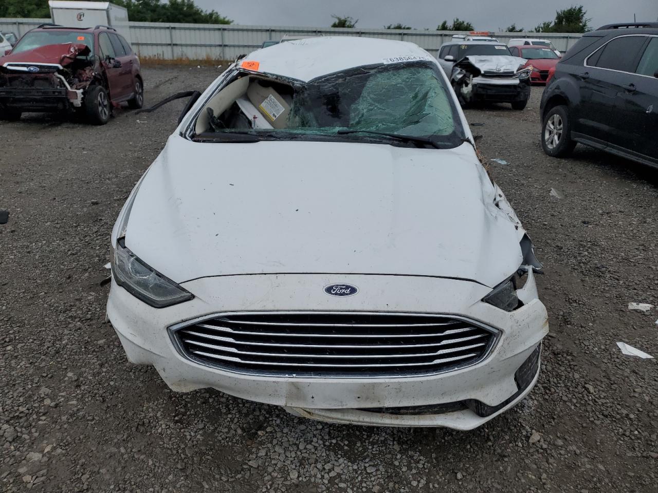 2020 Ford Fusion Se - Фото 5