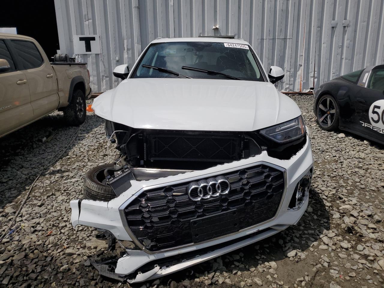 2021 Audi Q5 E Premium Plus - Фото 5