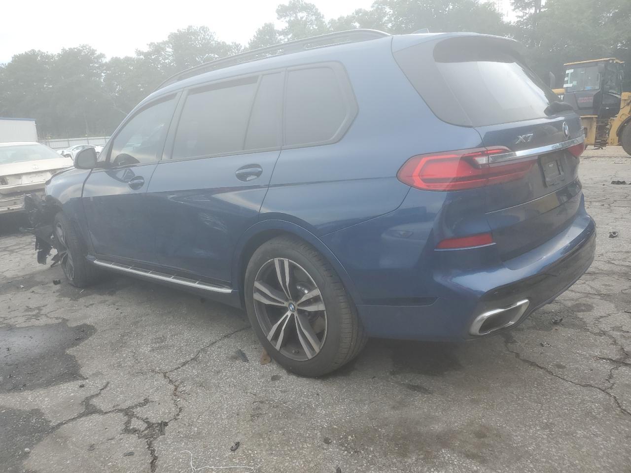2022 BMW X7 xDrive40I - Фото 2