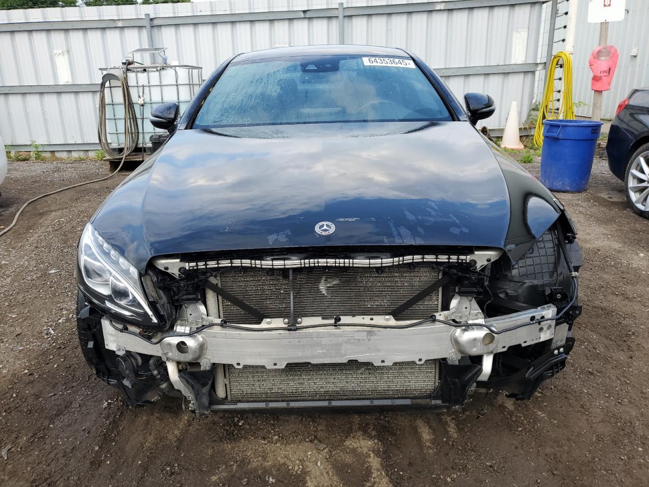 2018 Mercedes-Benz C 300 4Matic - Image 5