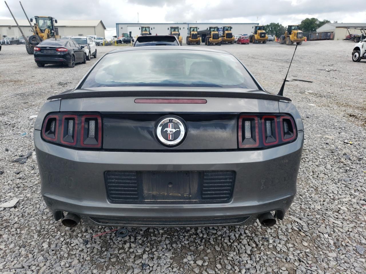 2013 Ford Mustang - Image 6