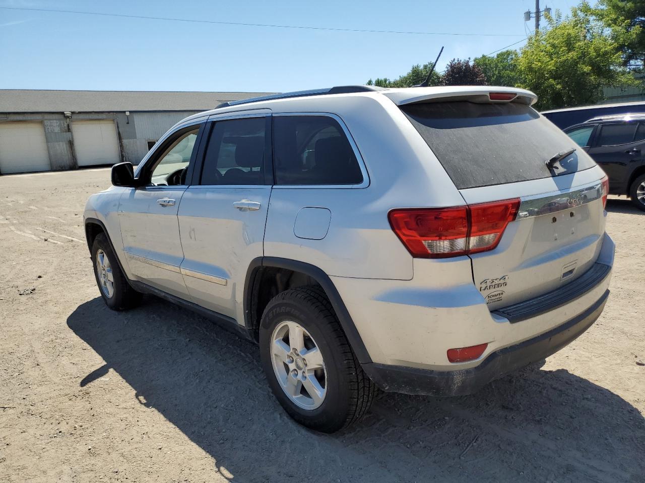 2012 Jeep Grand Cherokee Laredo - Фото 2