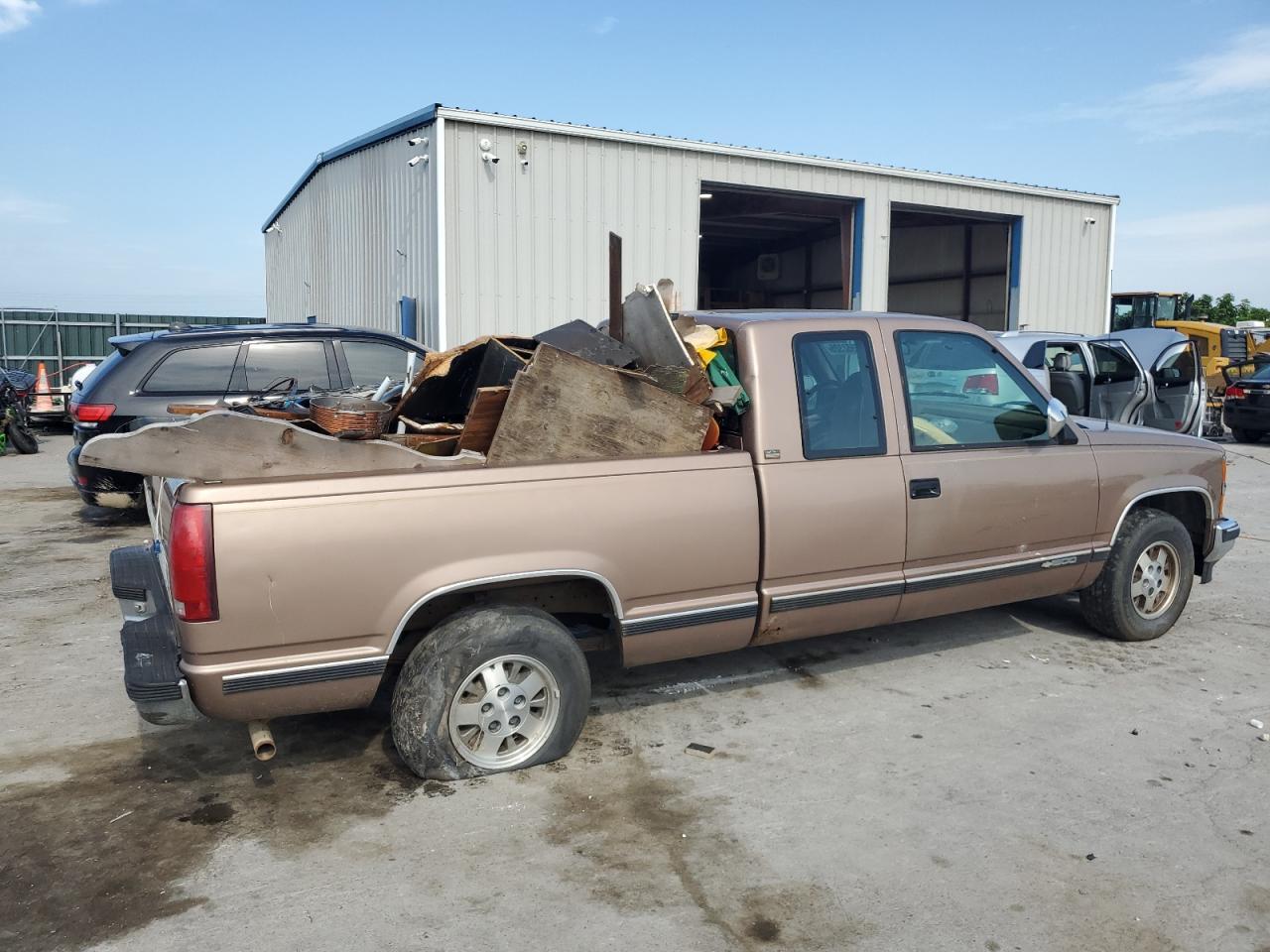 1994 Chevrolet Gmt-400 C1500 - Фото 3