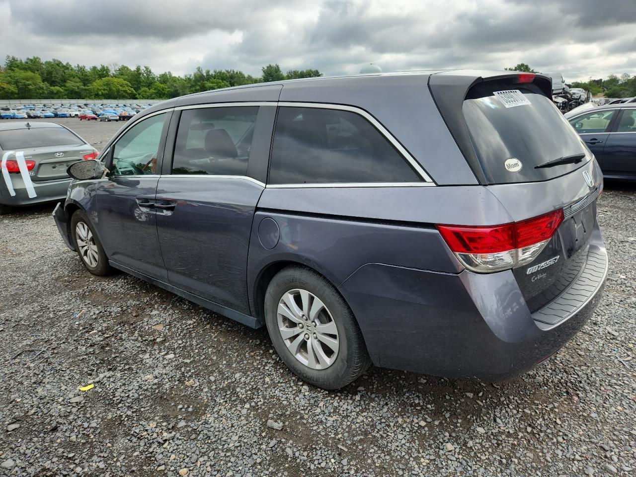 2015 Honda Odyssey Lx - Image 2