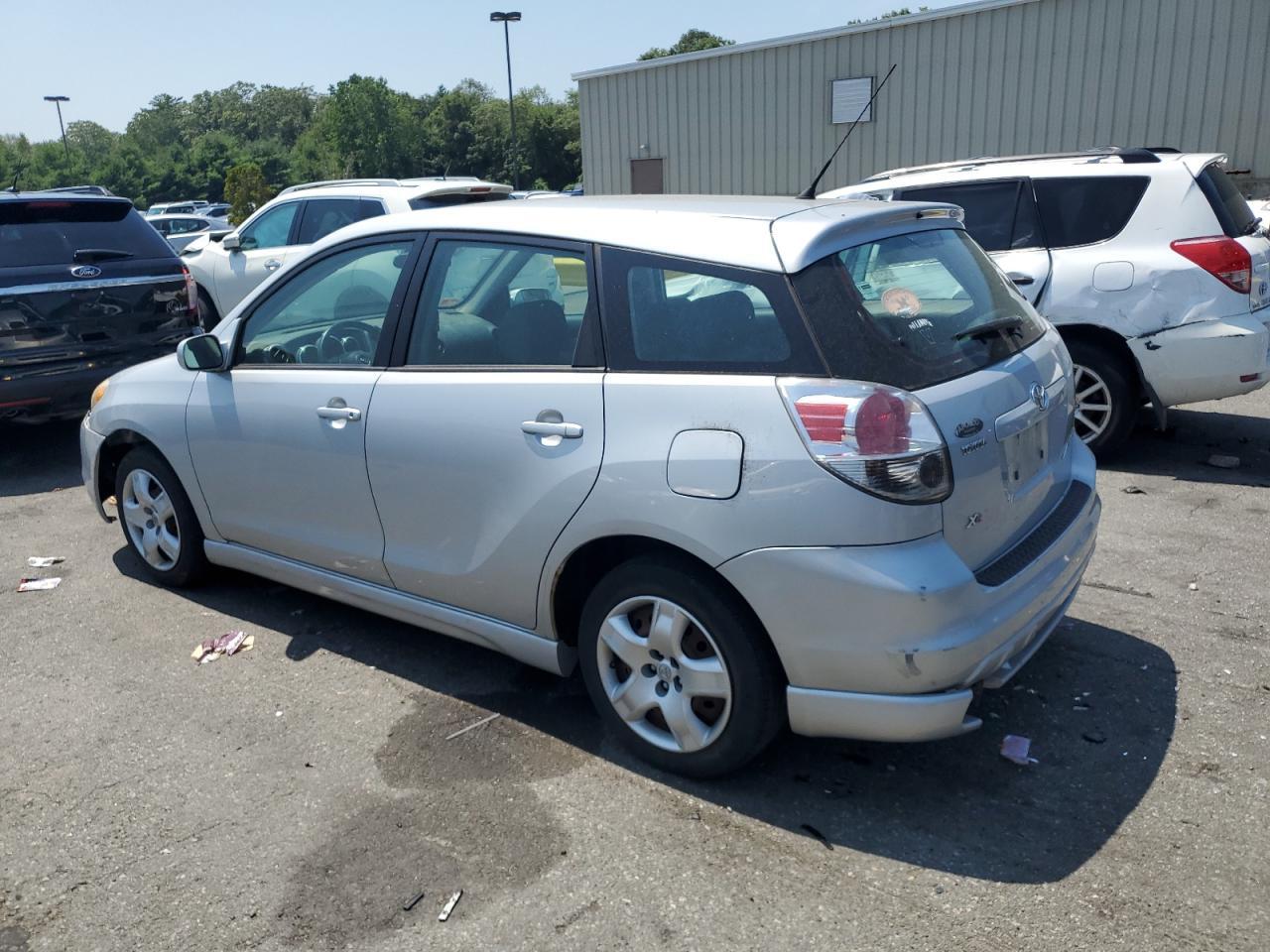 2005 Toyota Corolla Matrix Xr - Image 2