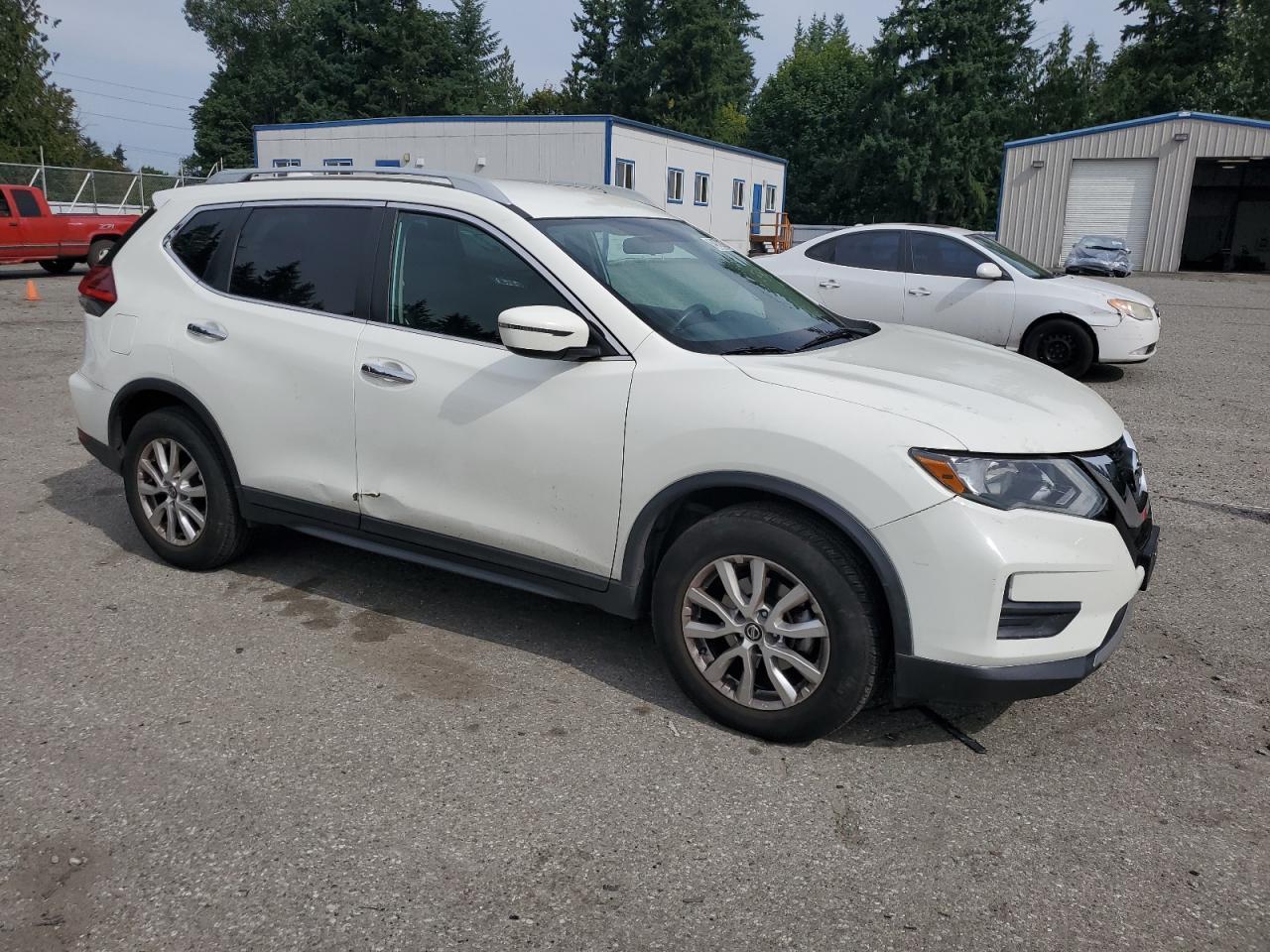 2017 Nissan Rogue S - Фото 4
