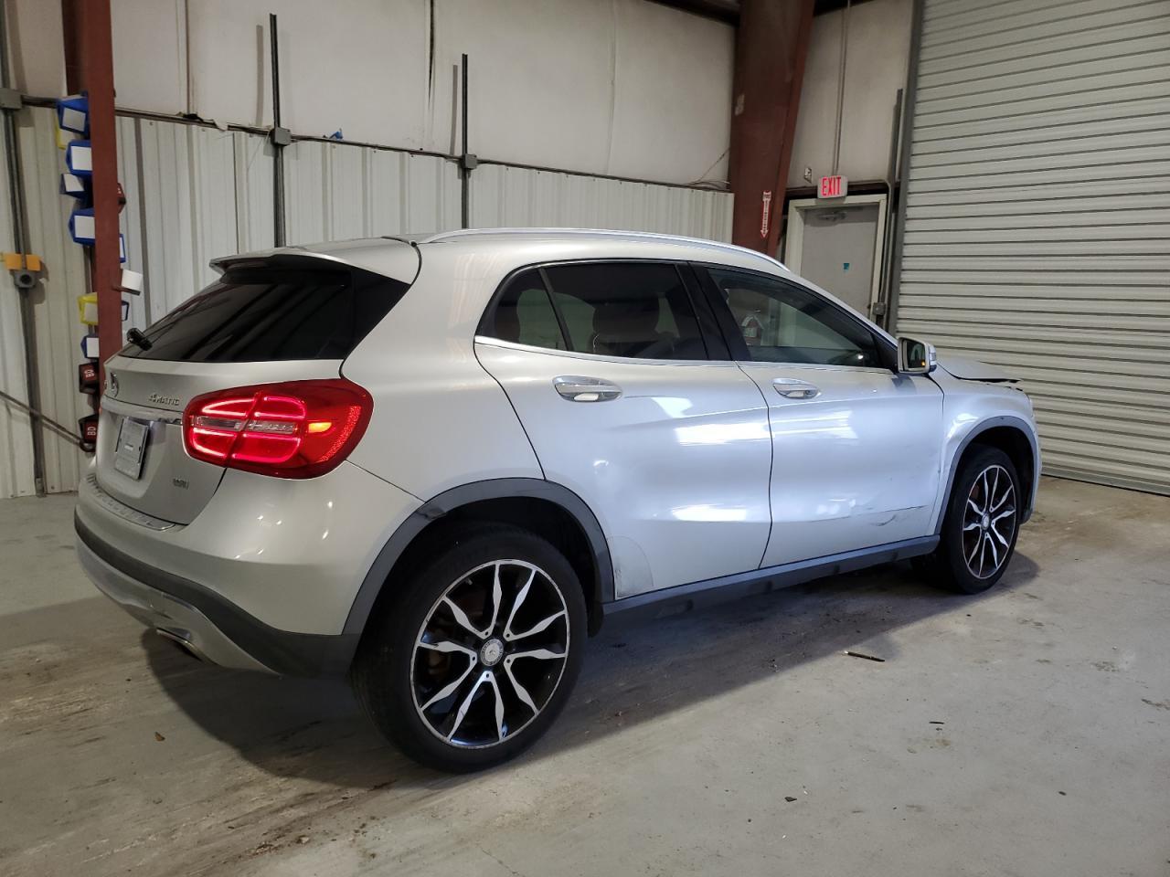 2017 Mercedes-Benz Gla 250 4Matic - Фото 3