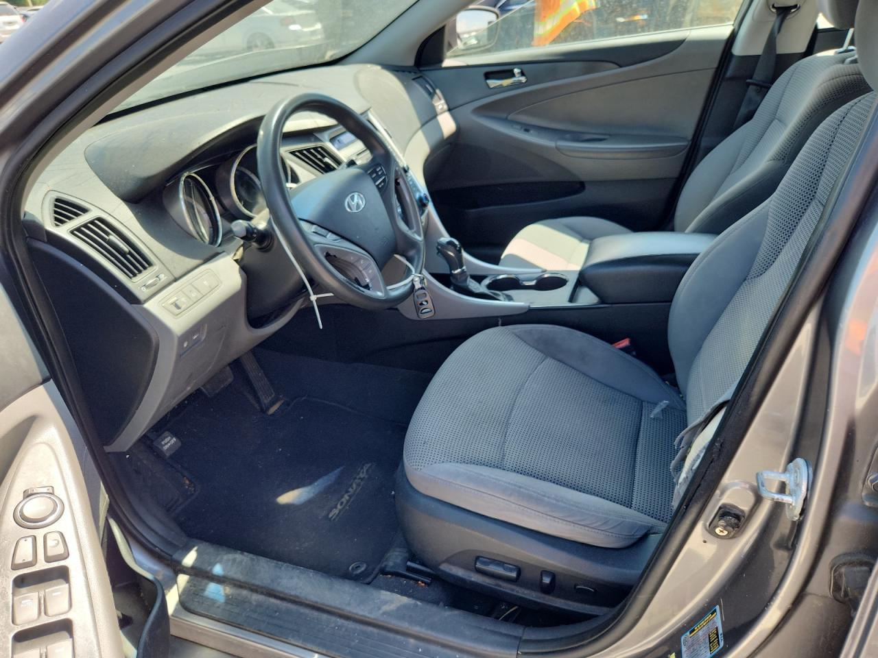2011 Hyundai Sonata Gls - Image 7