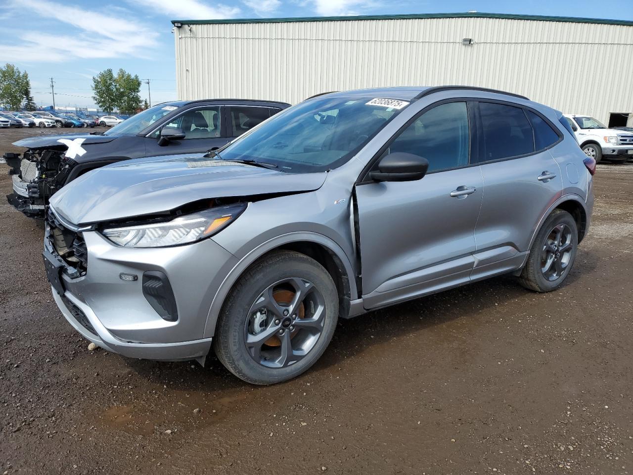 2023 Ford Escape St Line