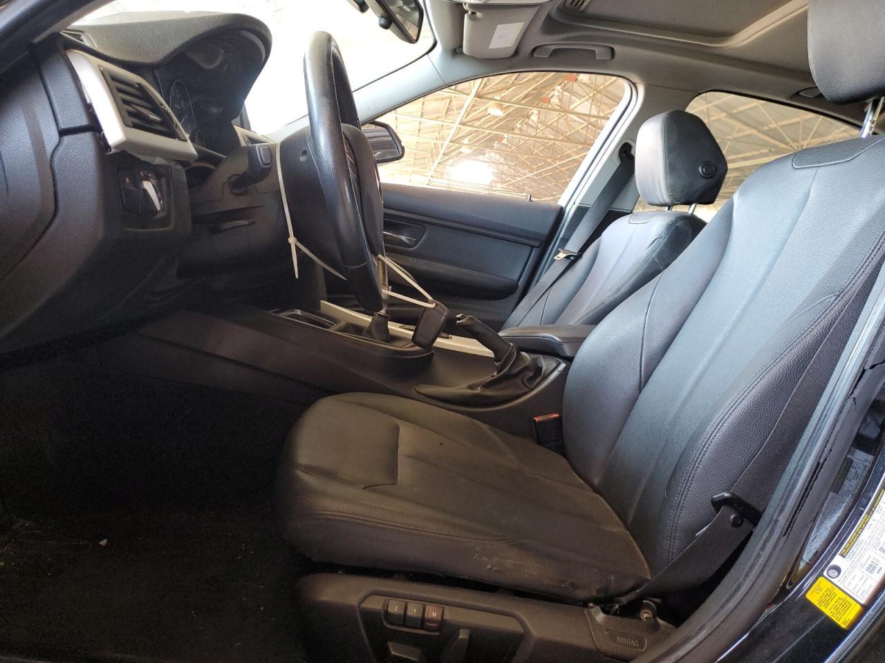 2014 BMW 320 I - Image 7