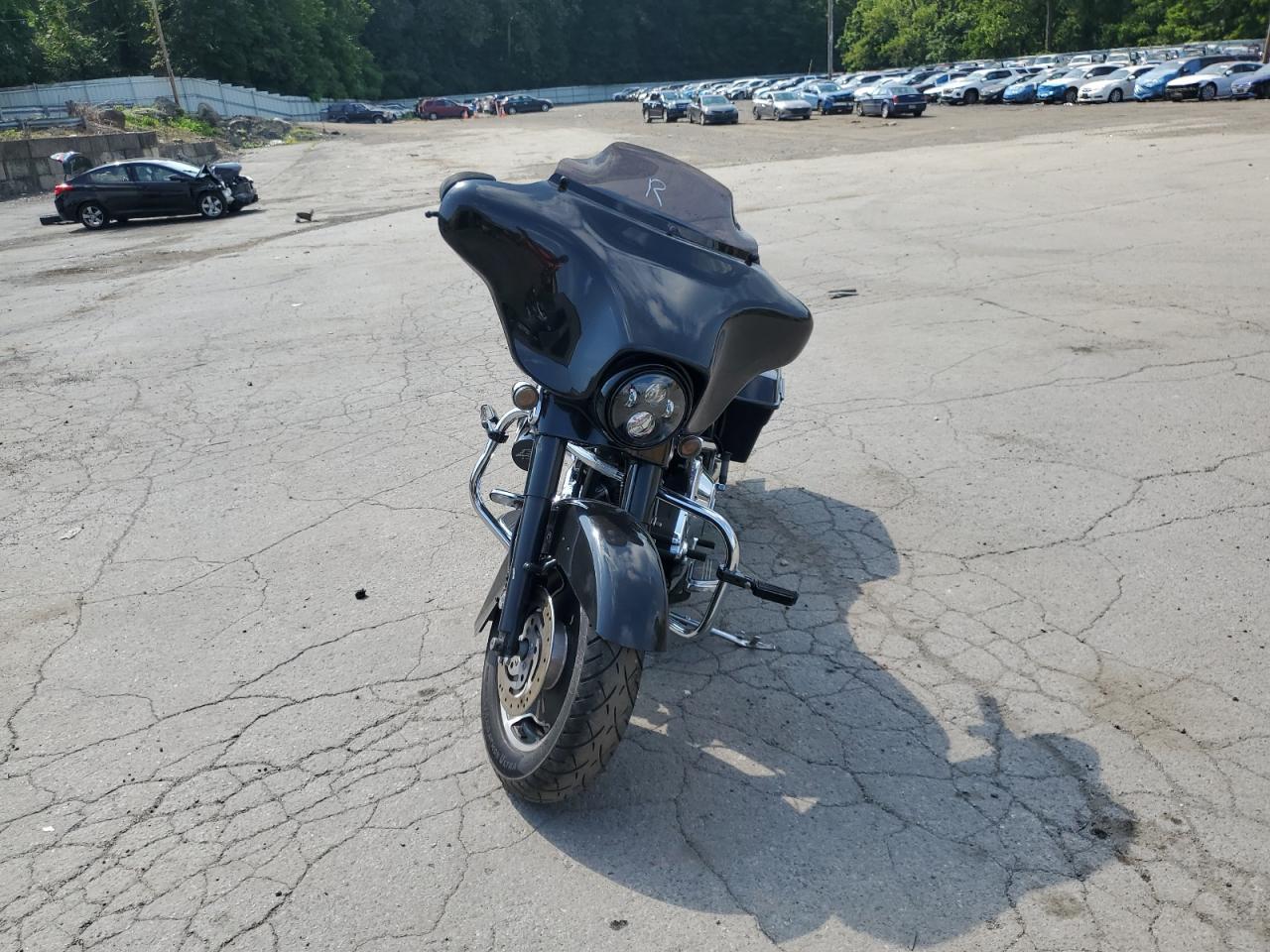 2006 Harley-Davidson Flhxi - Image 2