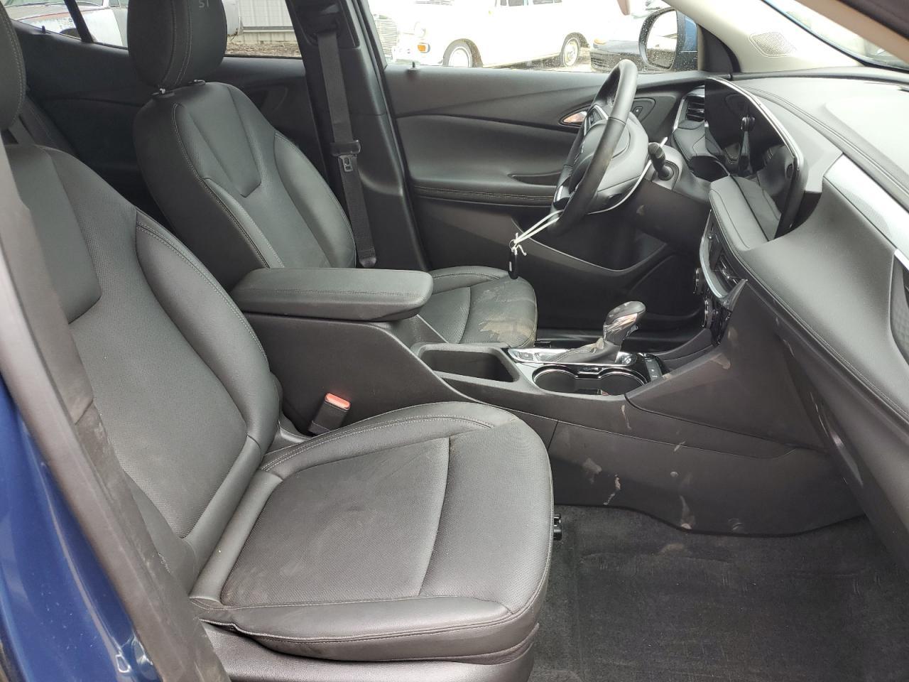 2024 Buick Encore Gx Sport Touring - Image 7