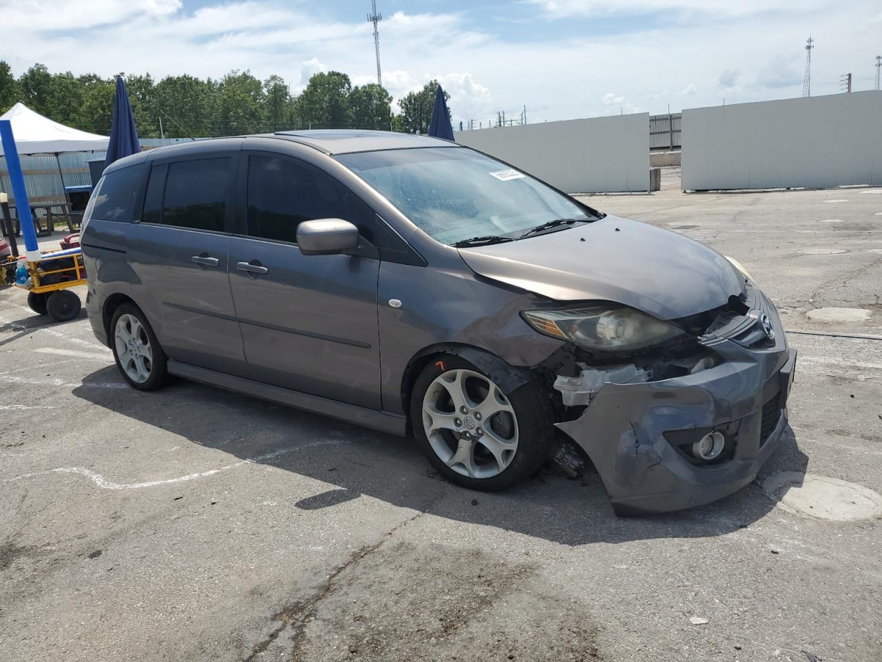 2009 Mazda 5 - Image 4