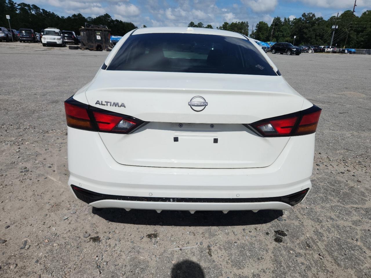 2025 Nissan Altima S - Фото 6