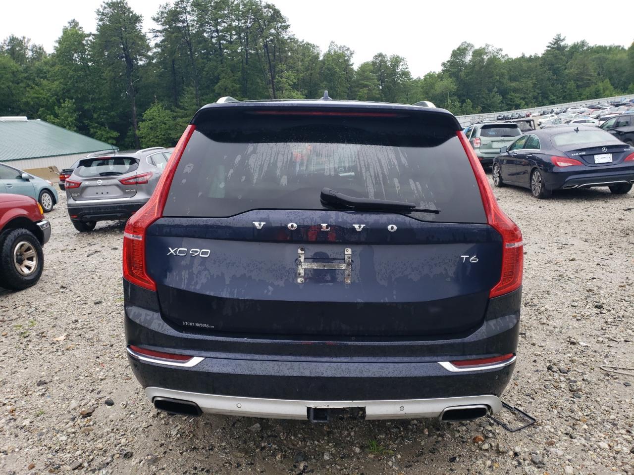 2016 Volvo Xc90 T6 - Image 6