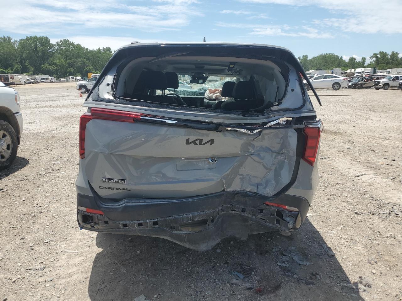 2025 Kia Carnival Sx - Фото 6