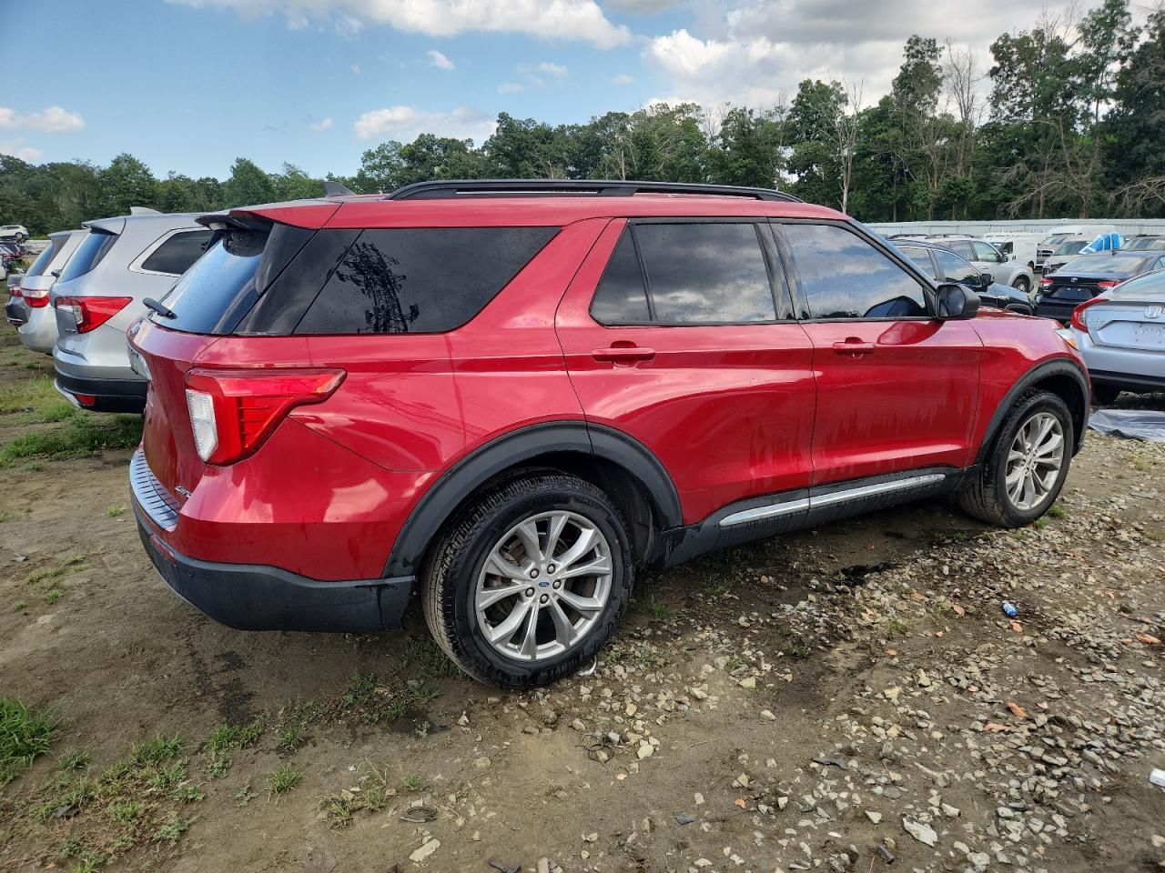 2022 Ford Explorer Xlt - Фото 3