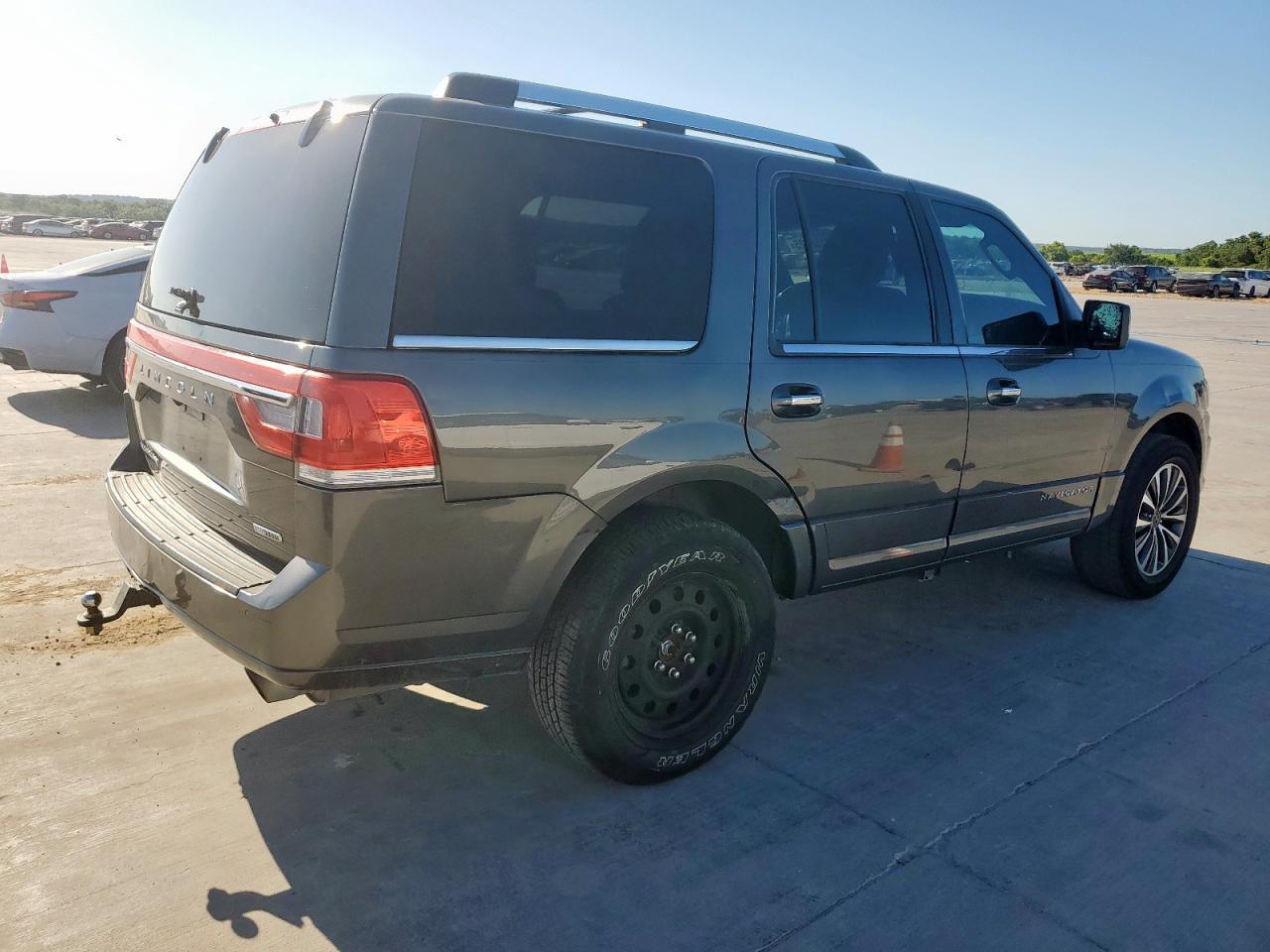 2015 Lincoln Navigator - Фото 3