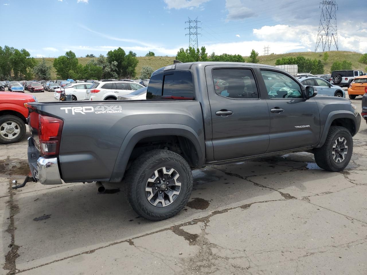 2019 Toyota Tacoma Double Cab - Фото 3