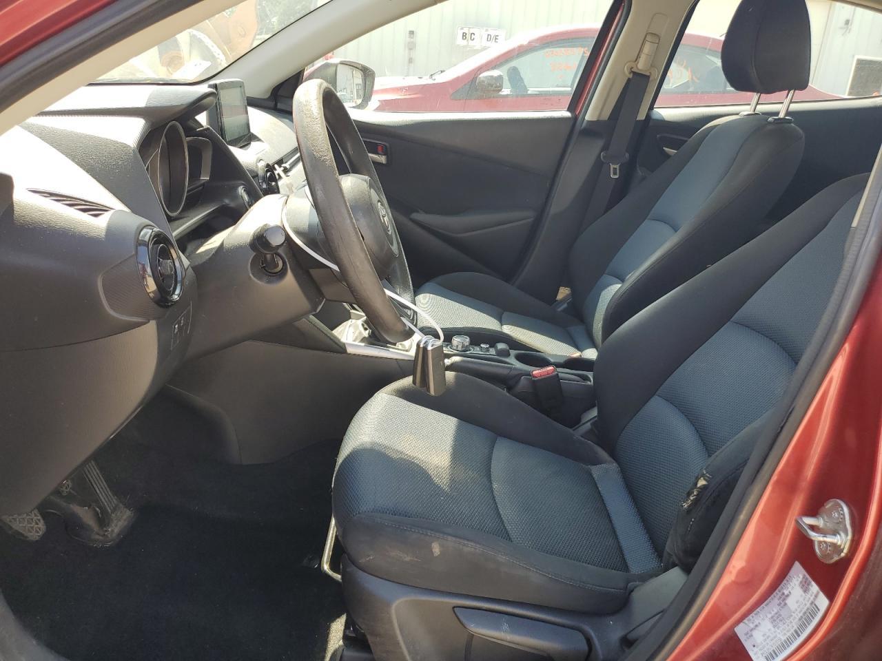 2019 Toyota Yaris L - Фото 7