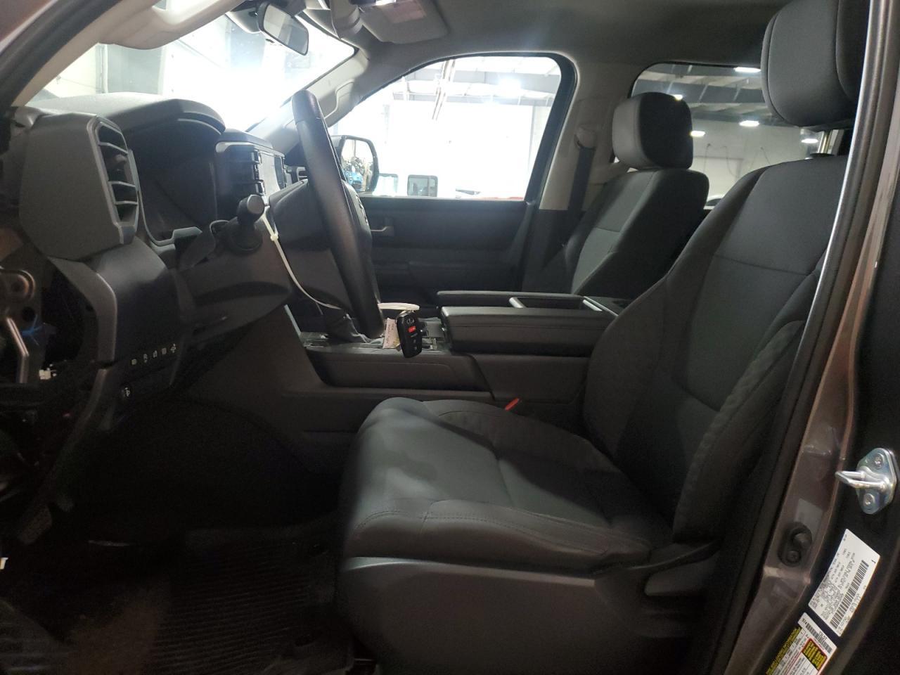 2024 Toyota Tundra Crewmax Sr - Фото 7