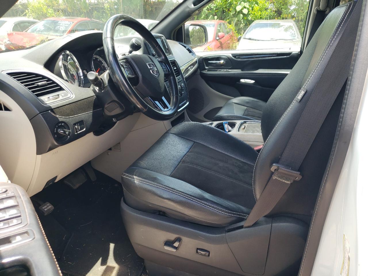 2019 Dodge Grand Caravan Sxt - Image 7