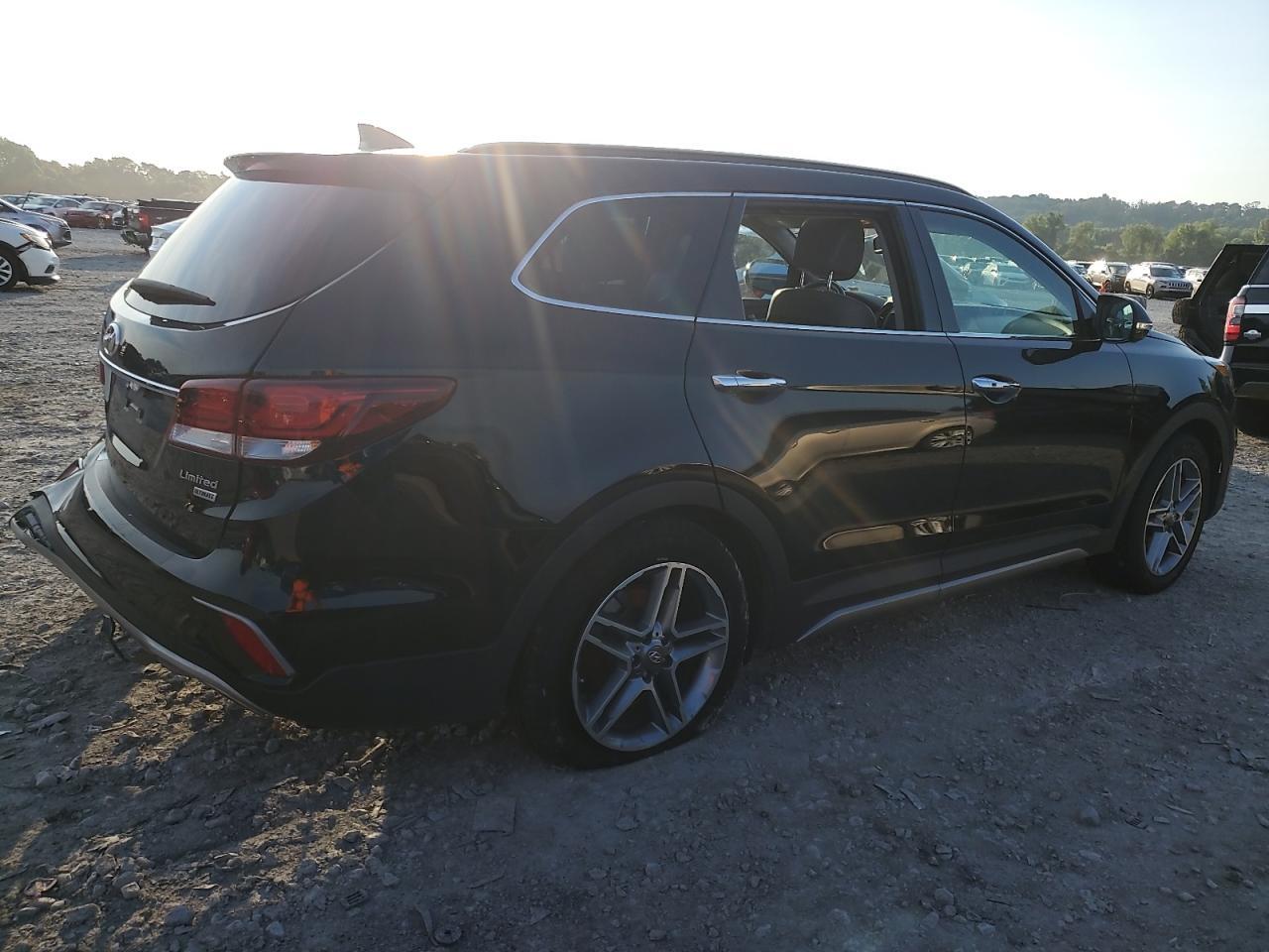 2018 Hyundai Santa Fe Se Ultimate - Фото 3