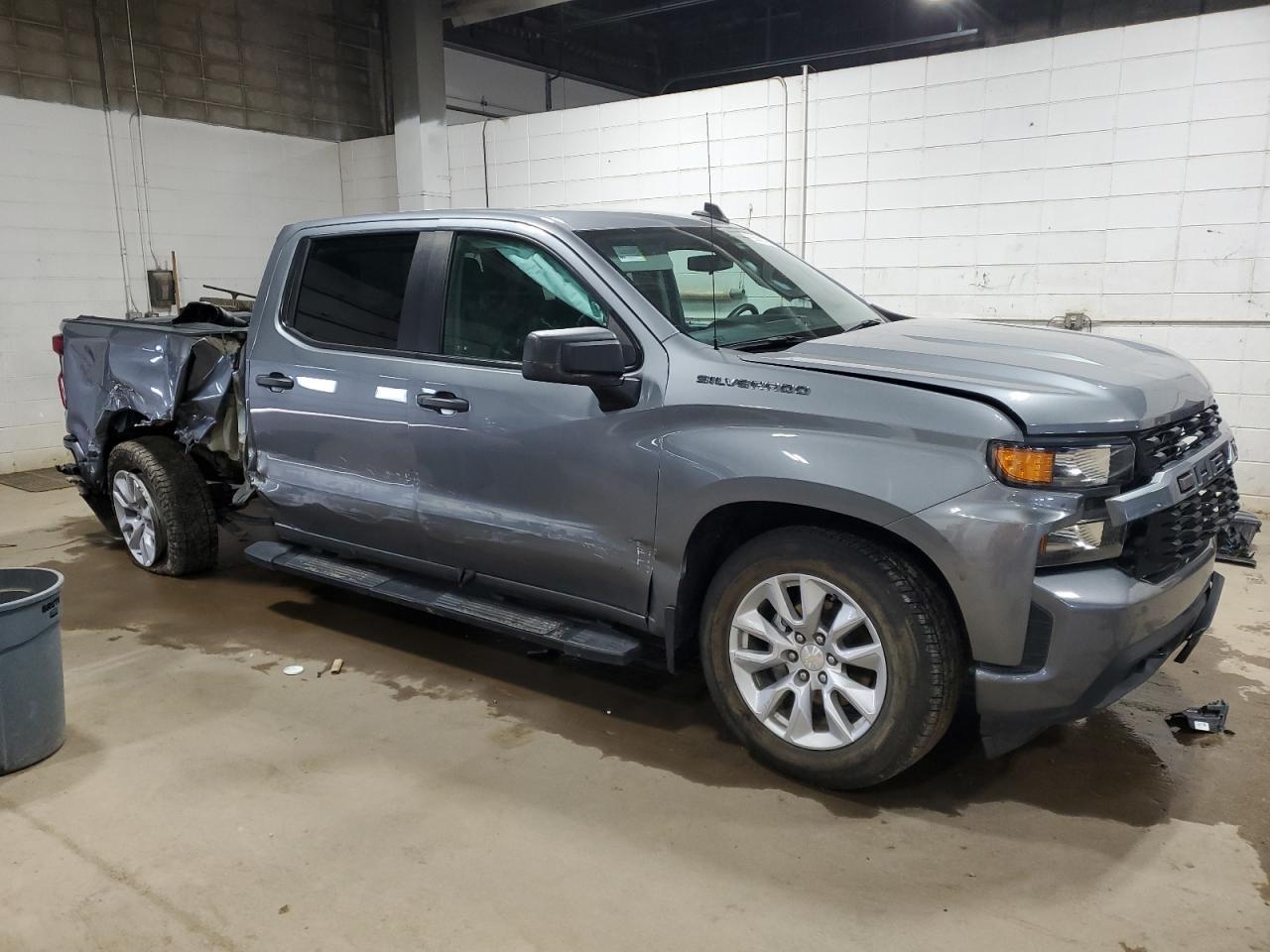 2022 Chevrolet Silverado Ltd C1500 Custom - Фото 4