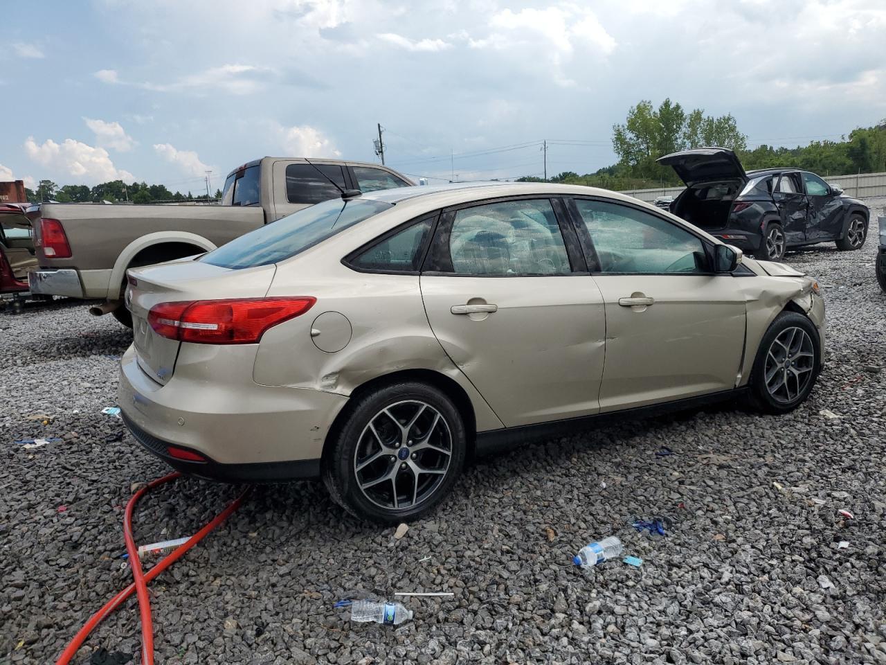 2017 Ford Focus Sel - Image 3