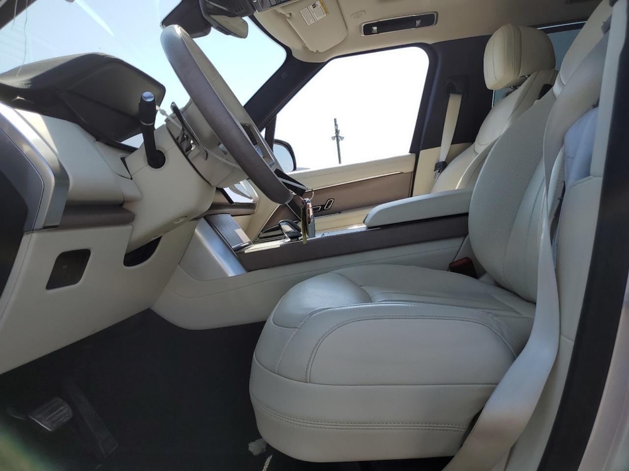 2025 Land Rover Range Rover Se - Фото 7