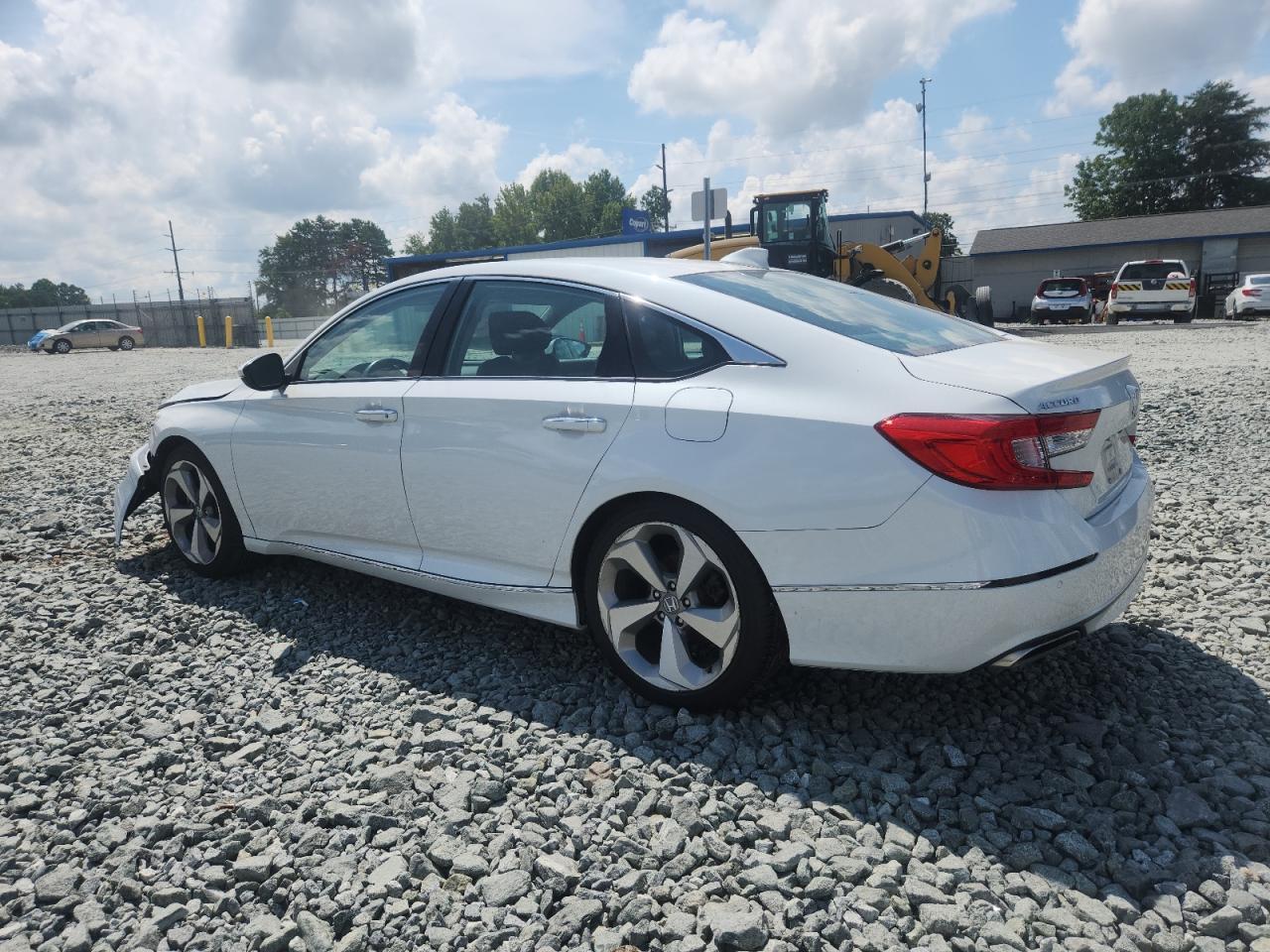 2018 Honda Accord Touring - Фото 2