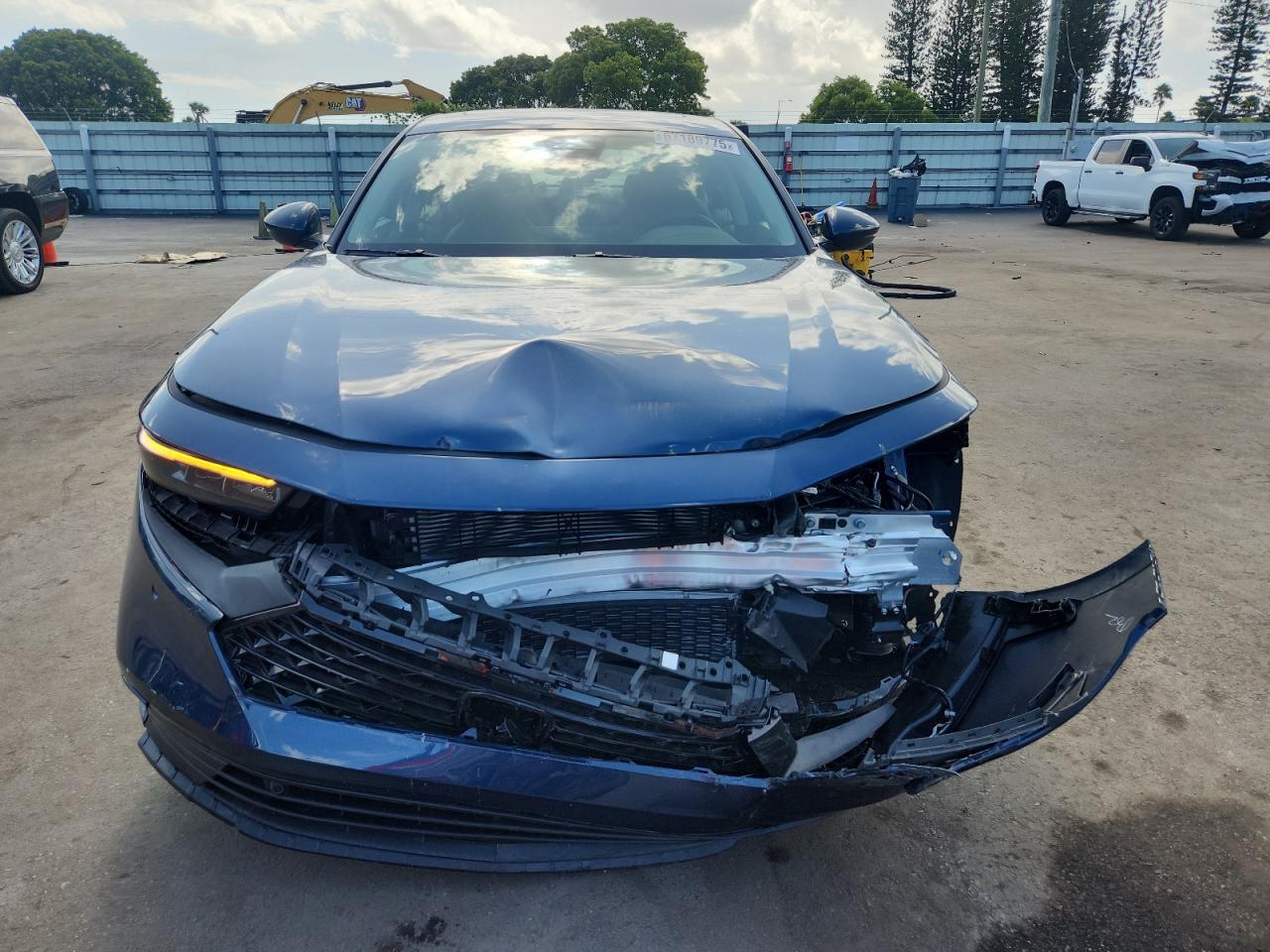 2025 Honda Accord Hybrid Exl - Фото 5