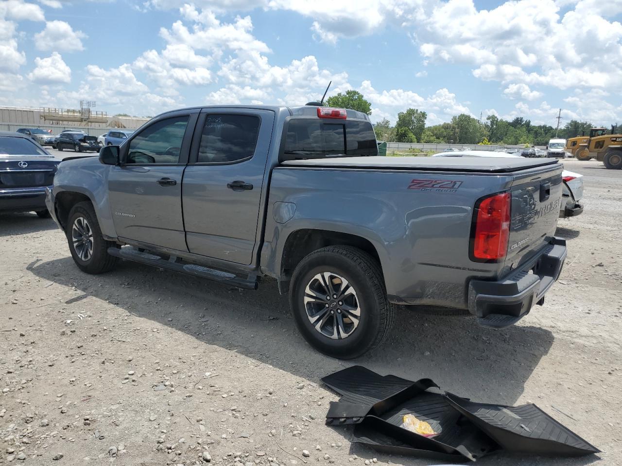 2021 Chevrolet Colorado Z71 - Image 2
