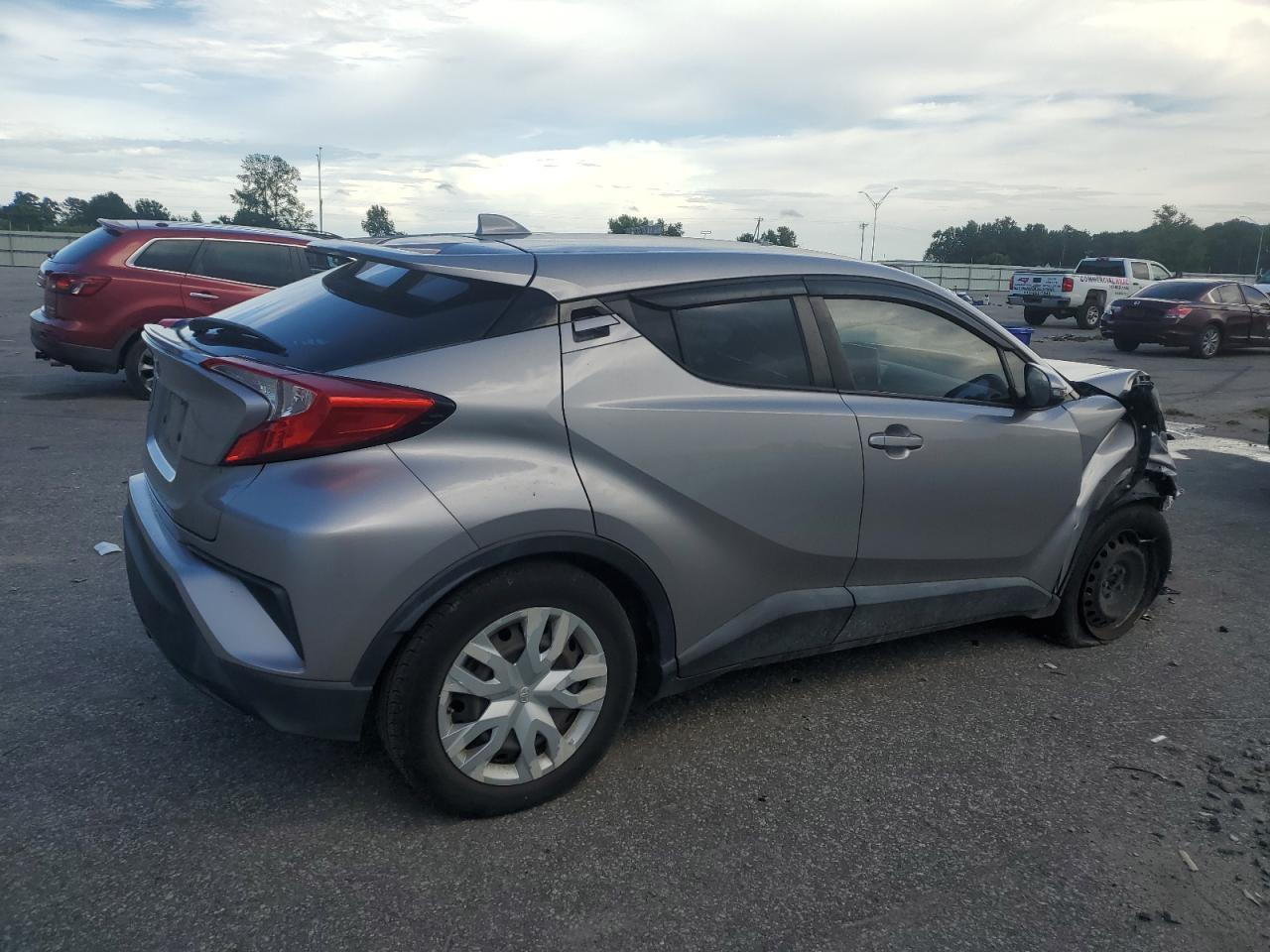 2019 Toyota C-Hr Xle - Фото 3
