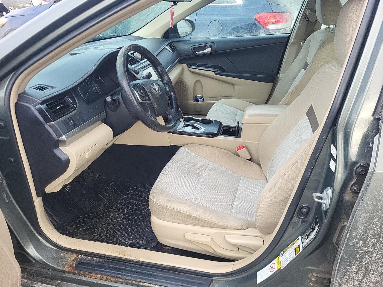 2012 Toyota Camry Base - Фото 7