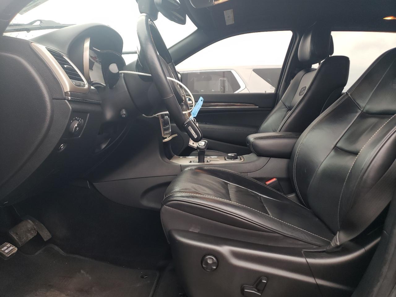 2014 Jeep Grand Cherokee Overland - Image 7