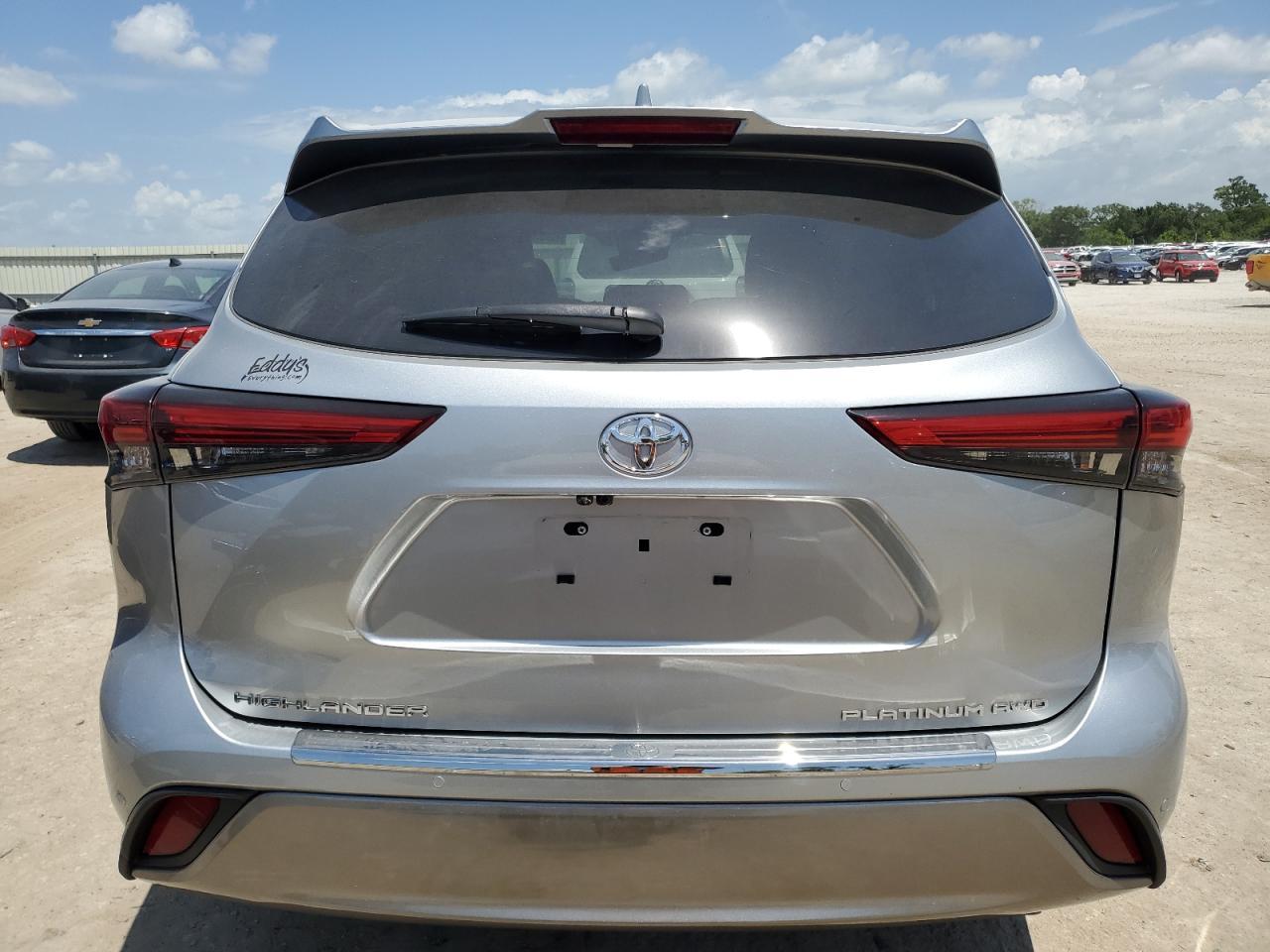 2022 Toyota Highlander Platinum - Фото 6