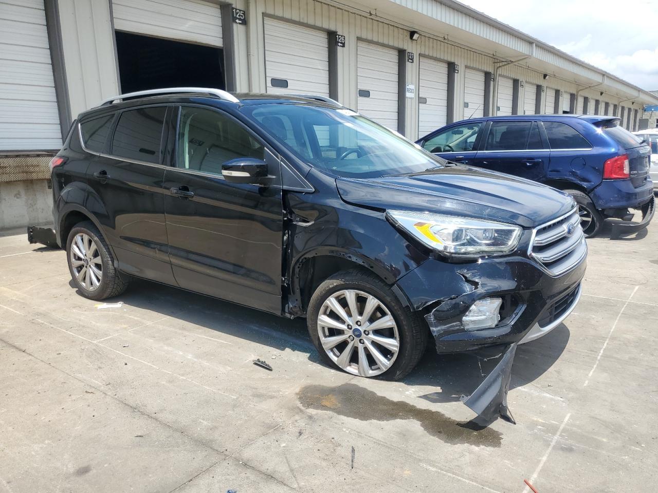 2017 Ford Escape Titanium - Фото 4