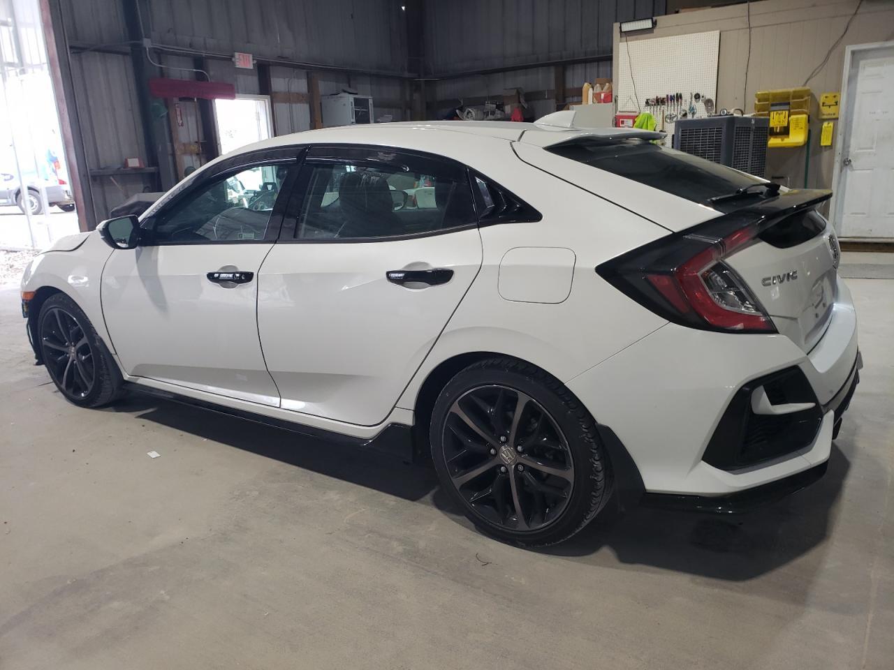 2020 Honda Civic Sport - Фото 2