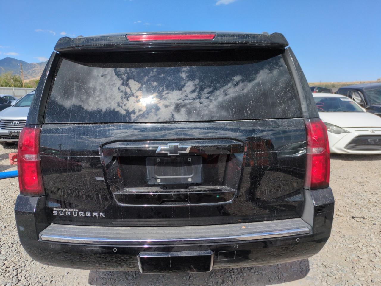 2016 Chevrolet Suburban K1500 Ltz - Image 6