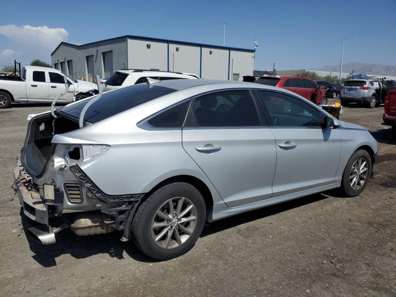 2018 Hyundai Sonata Se - Image 3