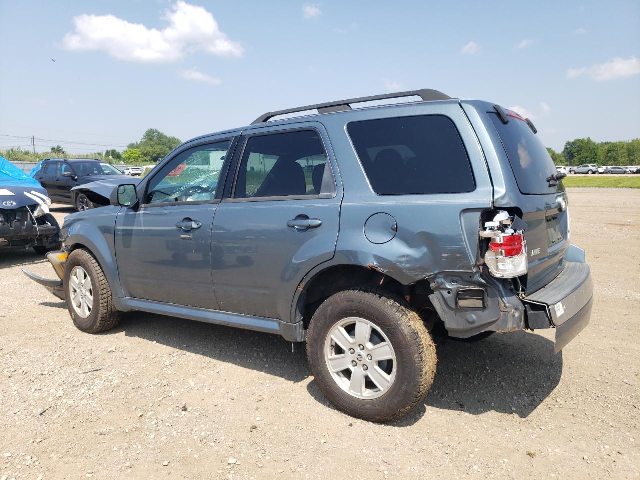 2010 Mercury Mariner - Фото 2