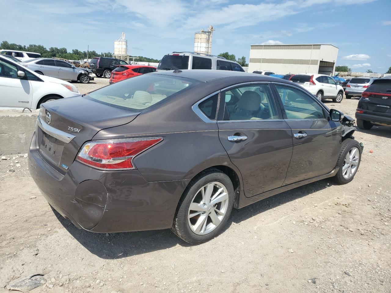 2014 Nissan Altima 2.5 - Image 3