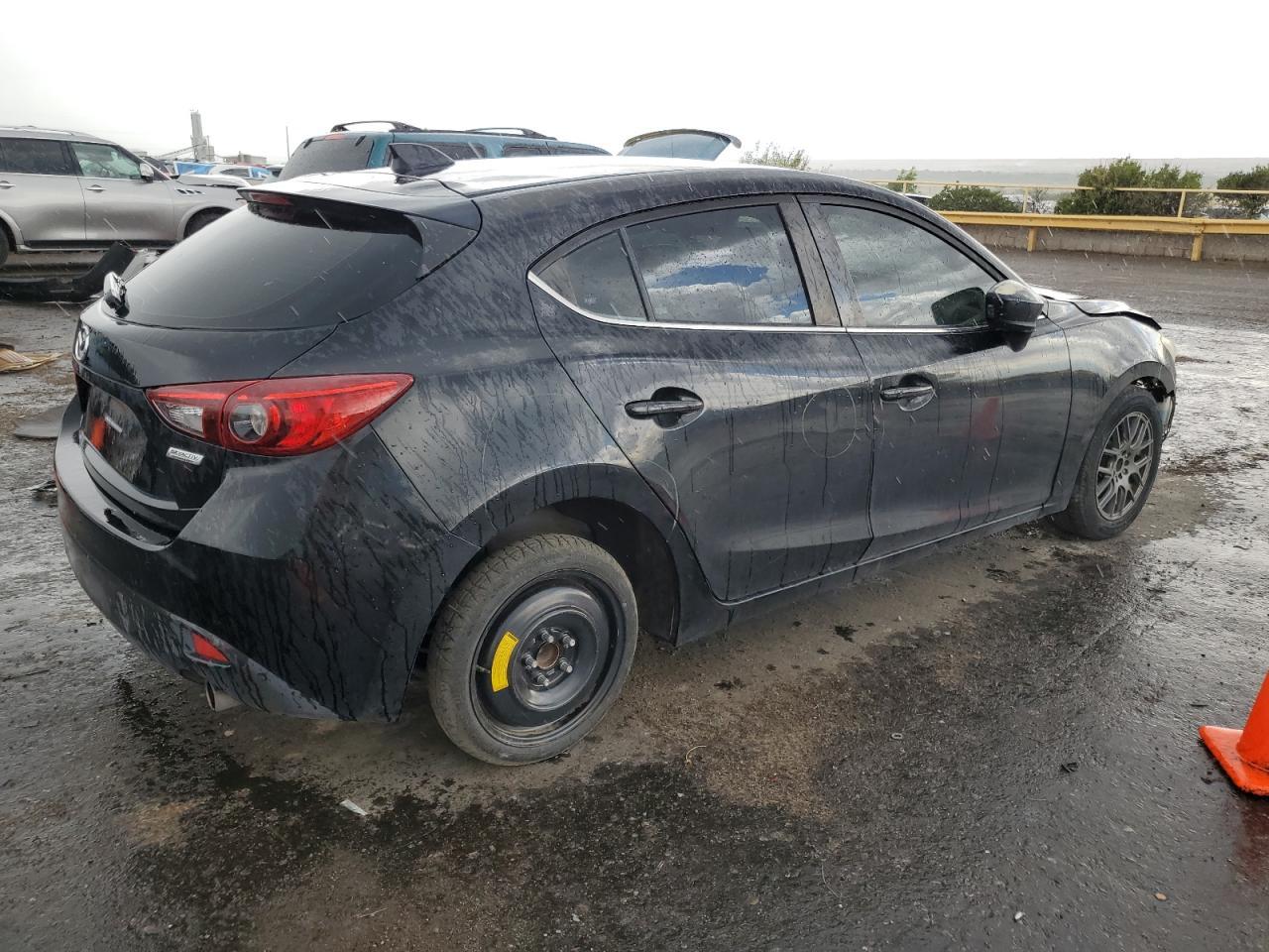 2014 Mazda 3 Grand Touring - Image 3