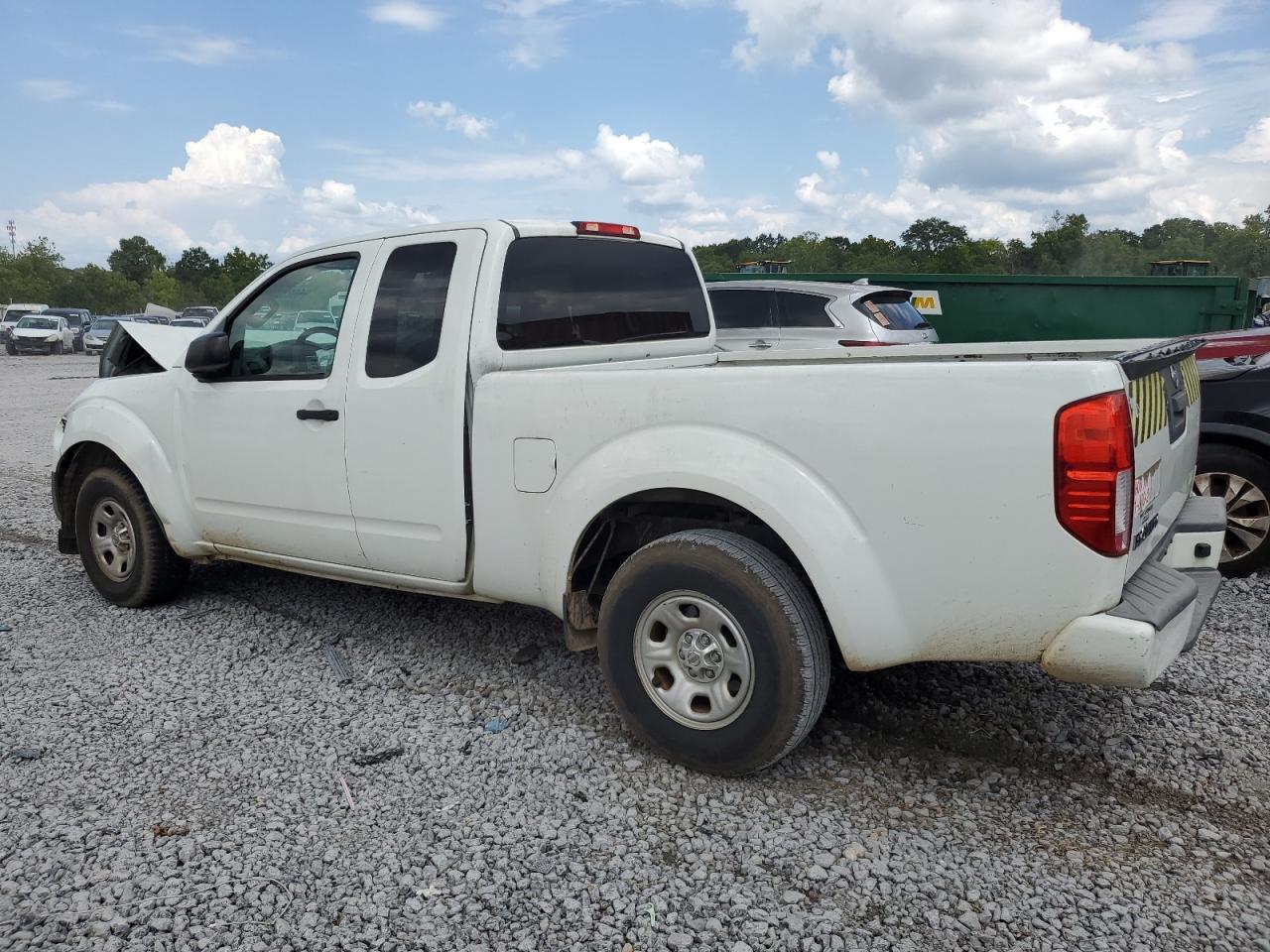 2017 Nissan Frontier S - Фото 2