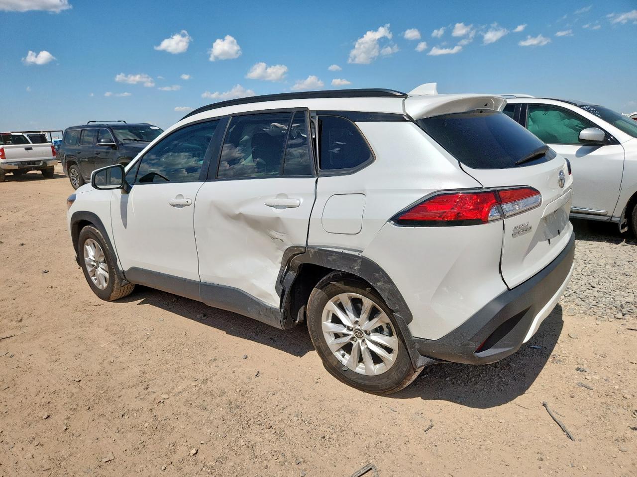 2023 Toyota Corolla Cross Le - Image 2