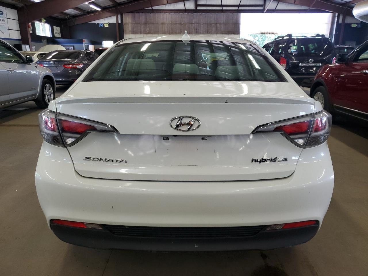 2016 Hyundai Sonata Hybrid - Фото 6
