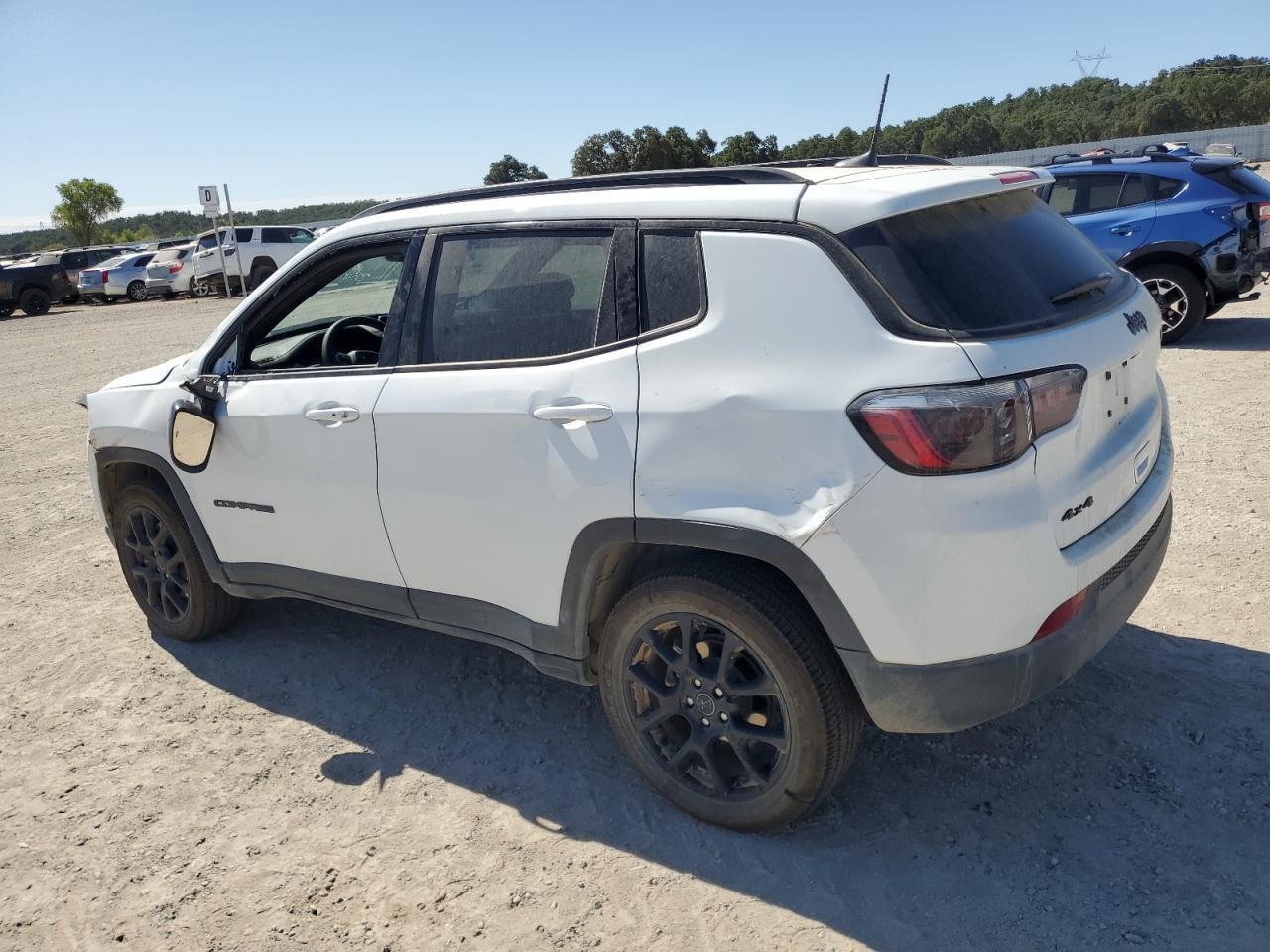 2025 Jeep Compass Latitude - Фото 2