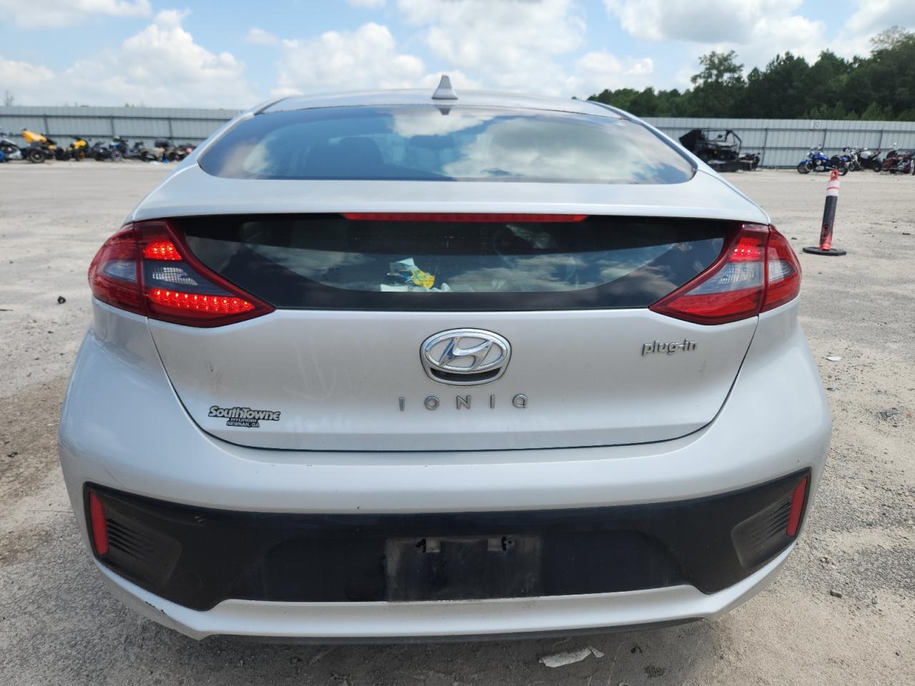 2019 Hyundai Ioniq - Image 6